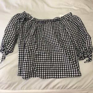 Gingham off the shoulder top!